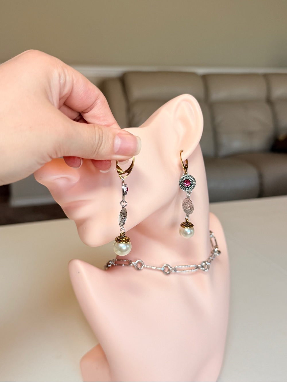 Elegant Multi-Tone Pearl Drop Earrings with Ruby Accent - Picture 9 of 17